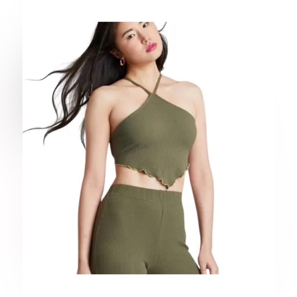 Wild Fable Handkerchief Halter